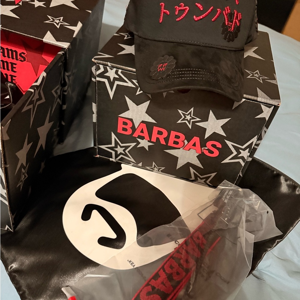 BARBAS HATS X NATA